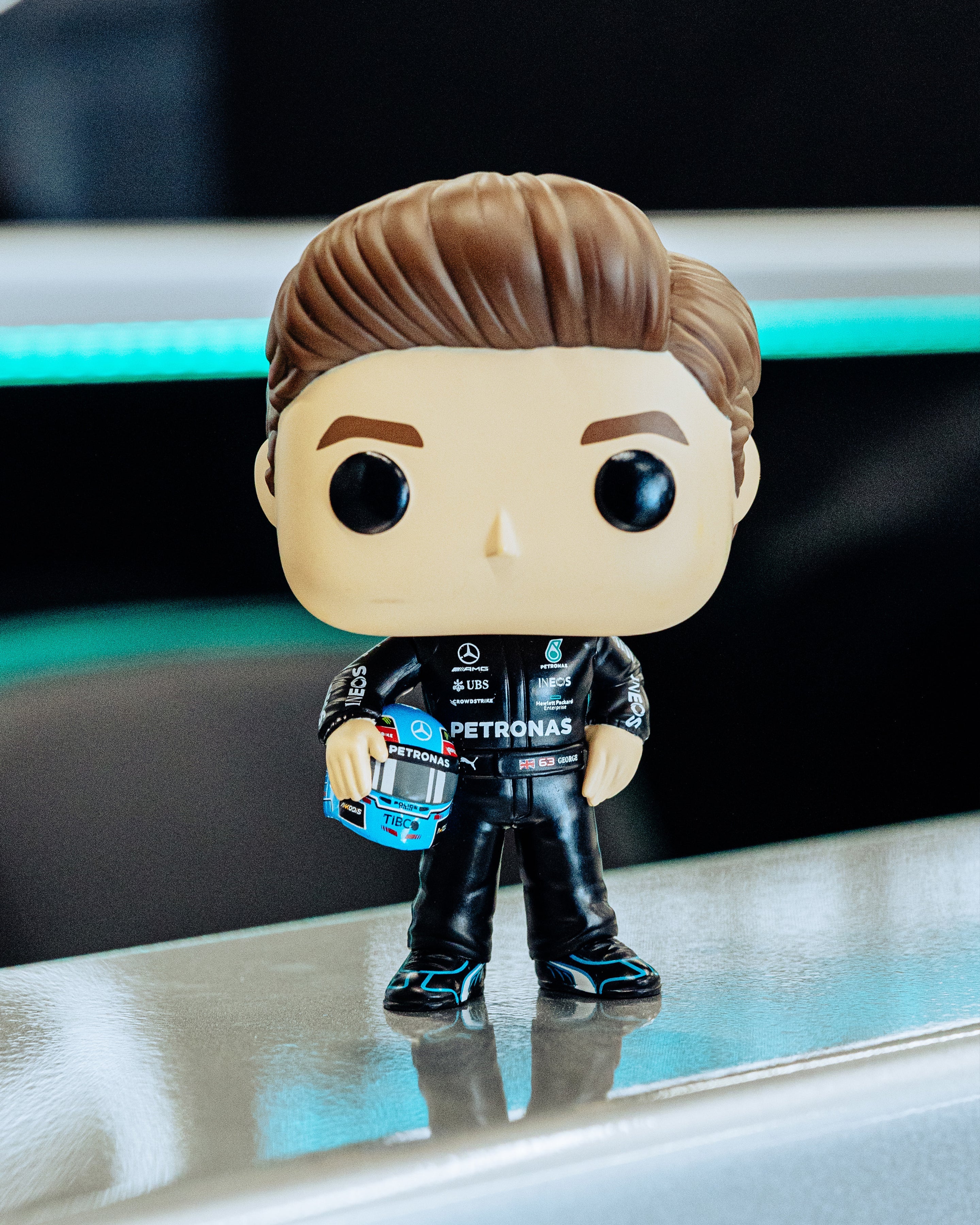 Mercedes AMG Petronas F1 GEORGE RUSSELL WITH HELMET FUNKO