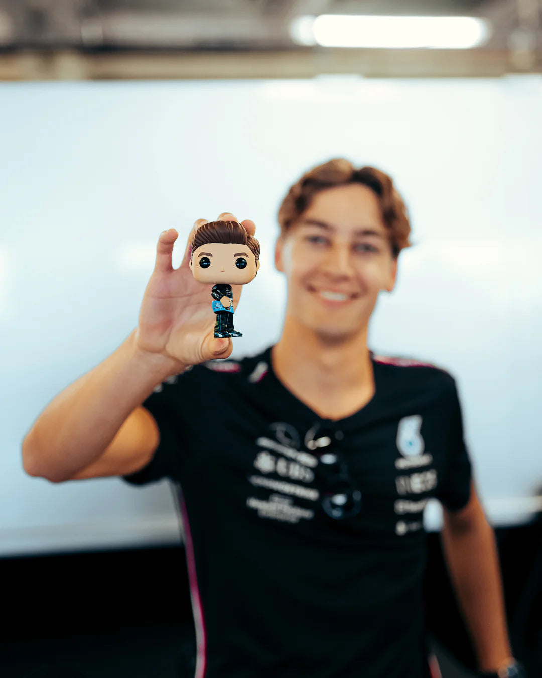 Mercedes AMG Petronas F1 GEORGE RUSSELL WITH HELMET FUNKO POP!