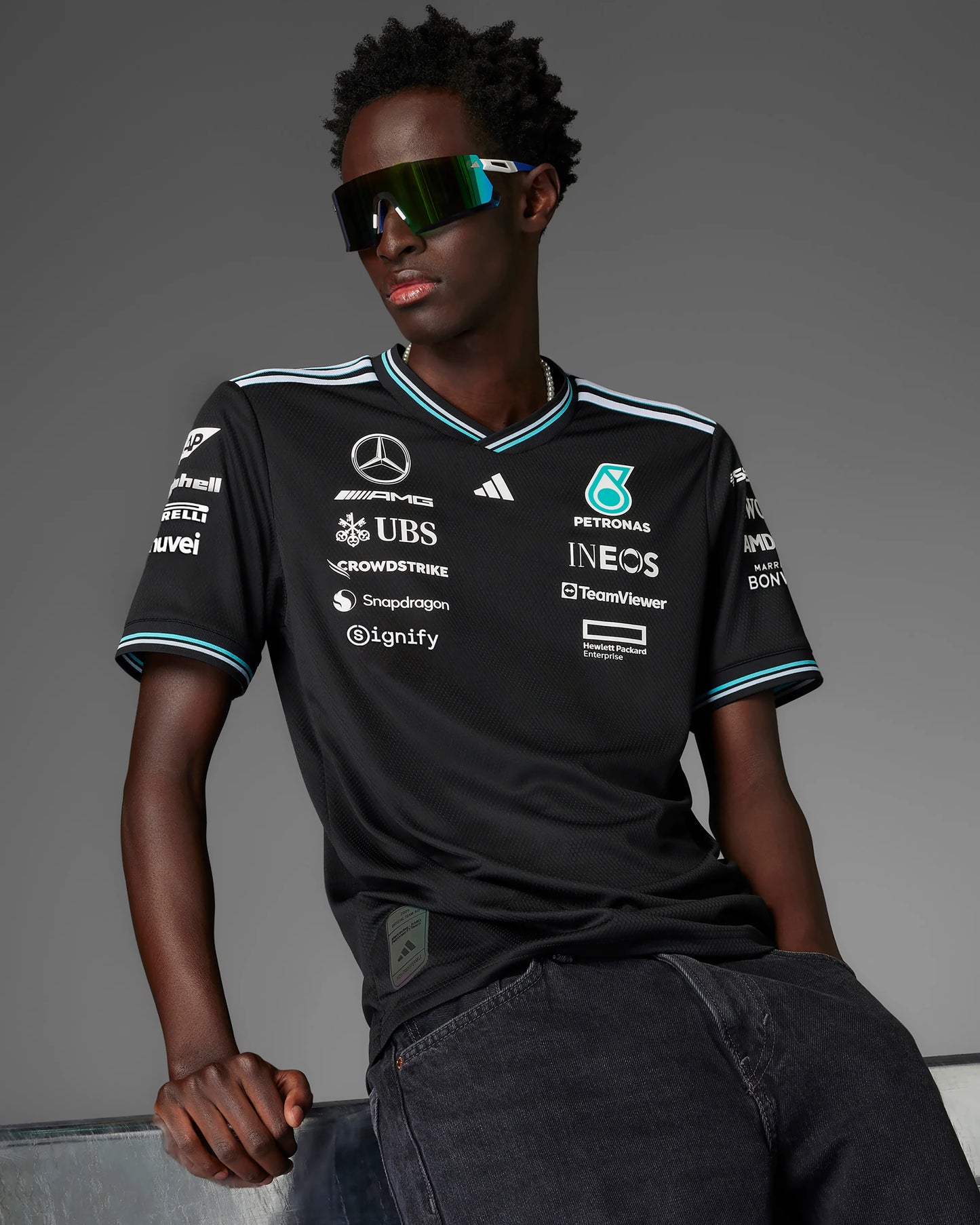 Mercedes-AMG F1 2025 Team Driver Jersey Authentic - Black